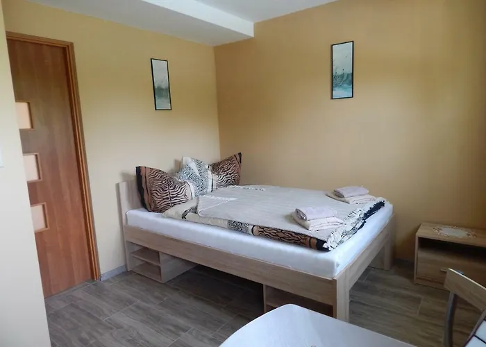 Pokoje Goscinne Ostoja * Mirsk